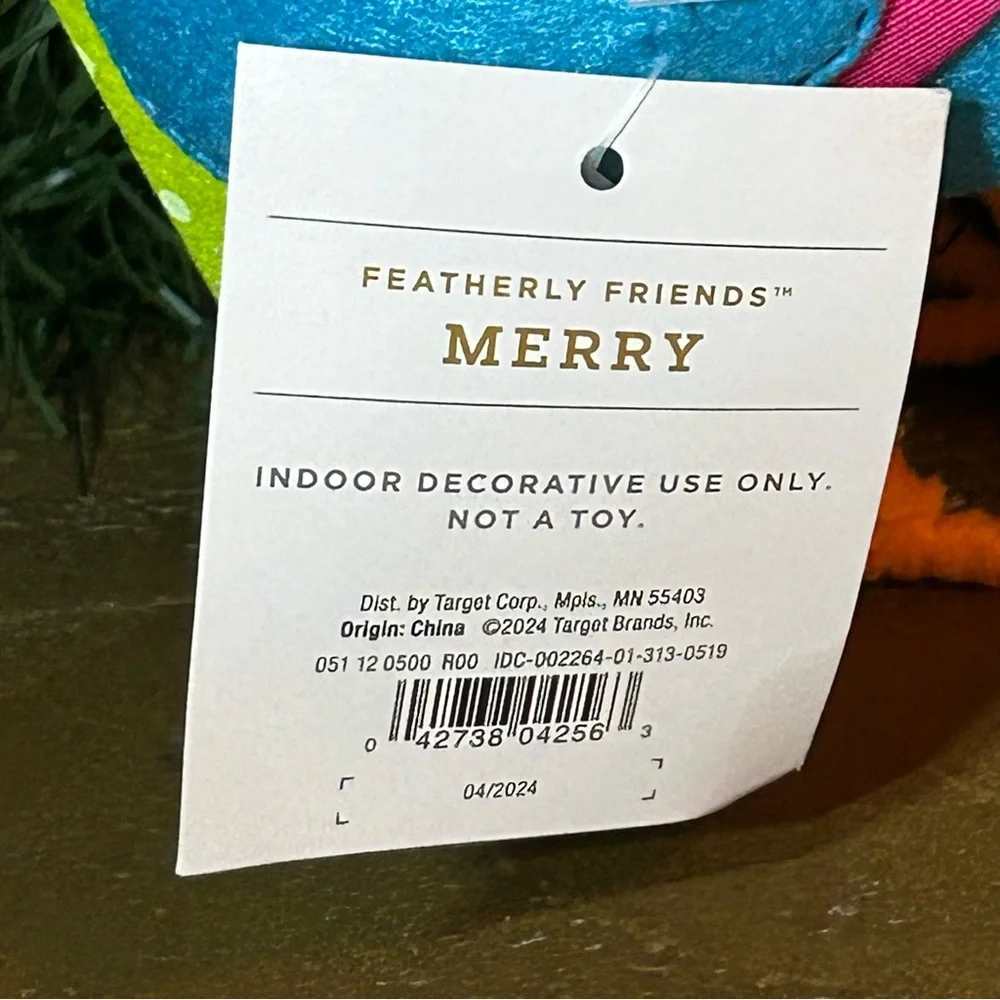 Featherly Friends MERRY Bird 2024 Target Wondershop 6.5” Tall. NWT